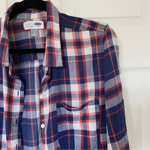 Old Navy Women’s Plaid Button Up Blouse - Picture 5 of 15